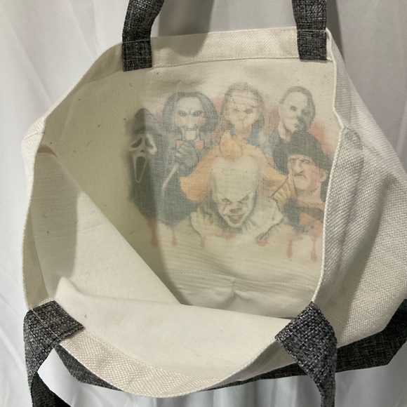 SALE $15 Scary Movie Collaboration Tote Bag 15 X 18 X 5, Gray Heathered Bottom - Picture 4 of 8